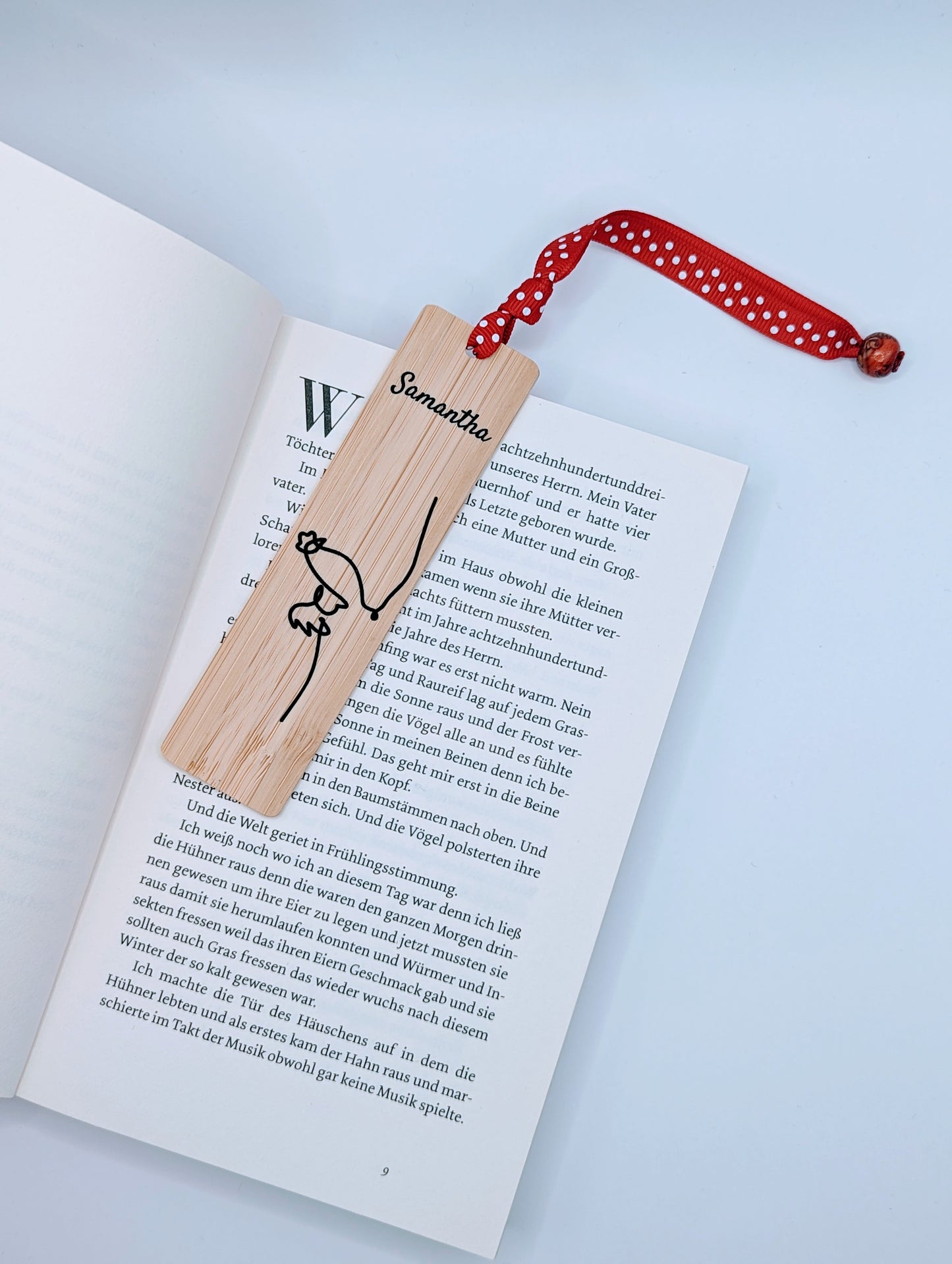 Bambus-Lesezeichen Hahn mit eigener Schrift